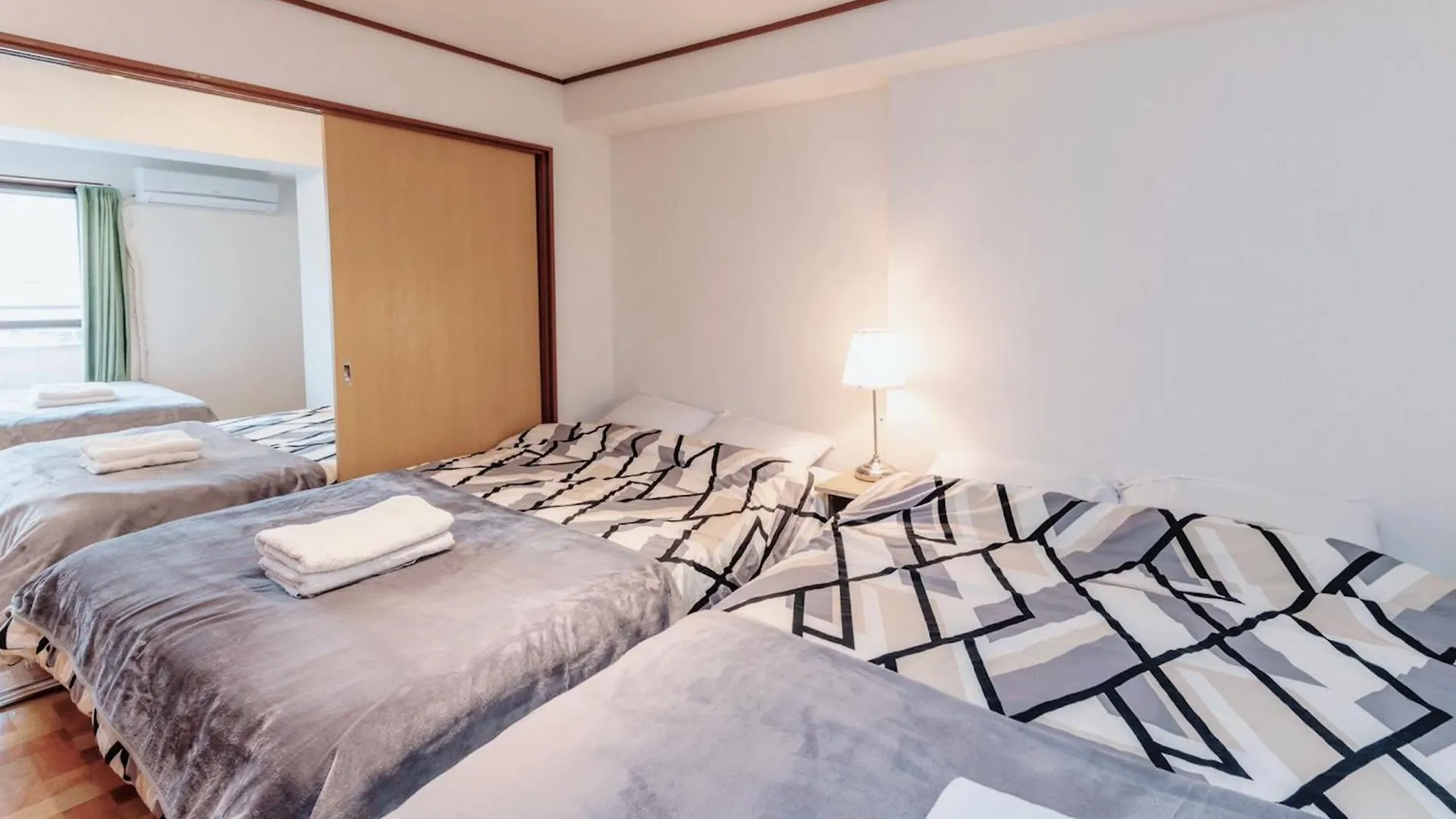四谷松本館ビル Apartment Tokyo
