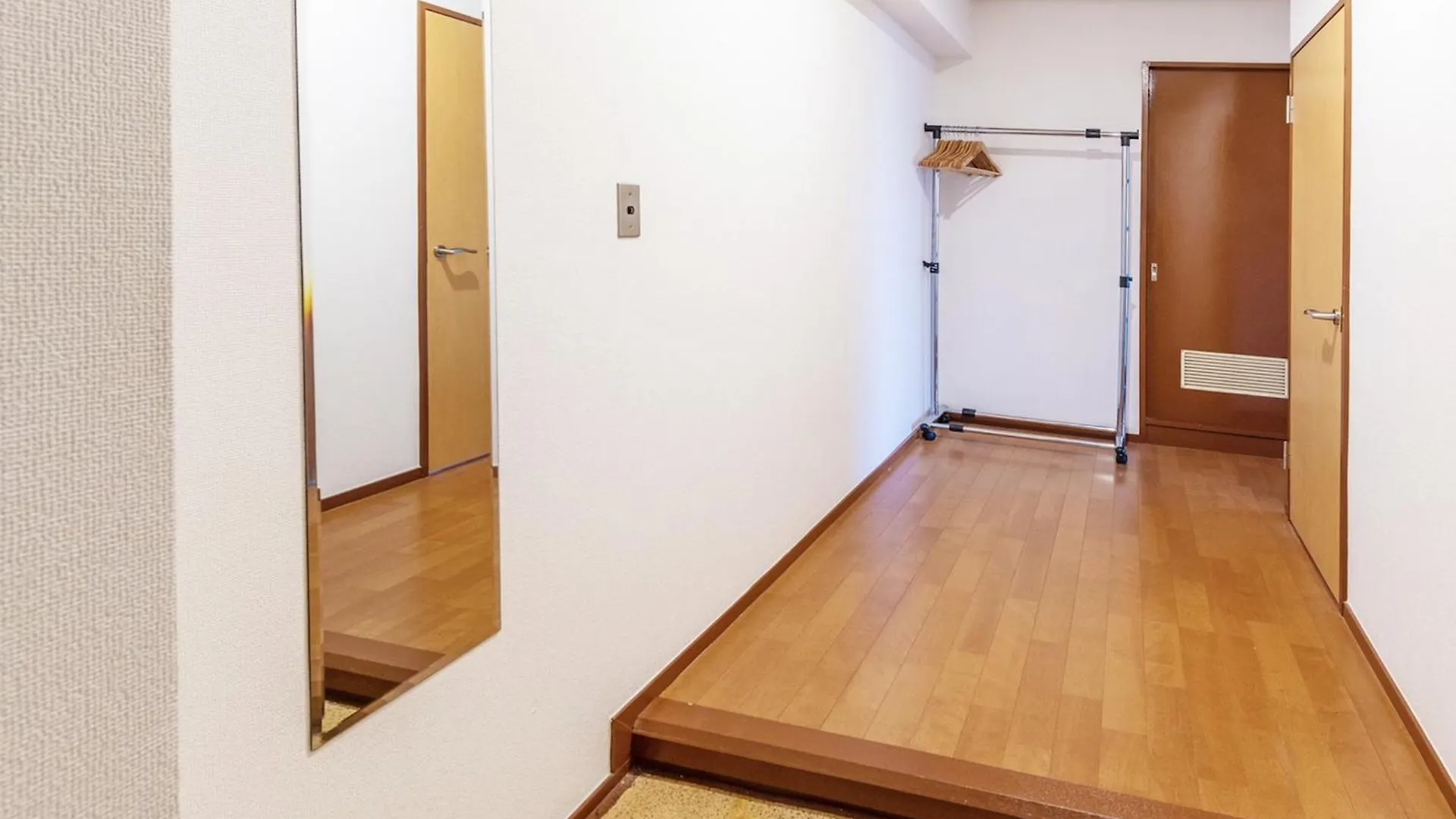 四谷松本館ビル Apartment Tokyo